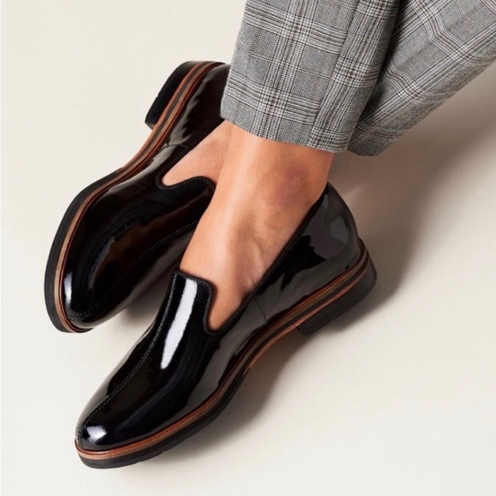 Clarks Frida Loafer